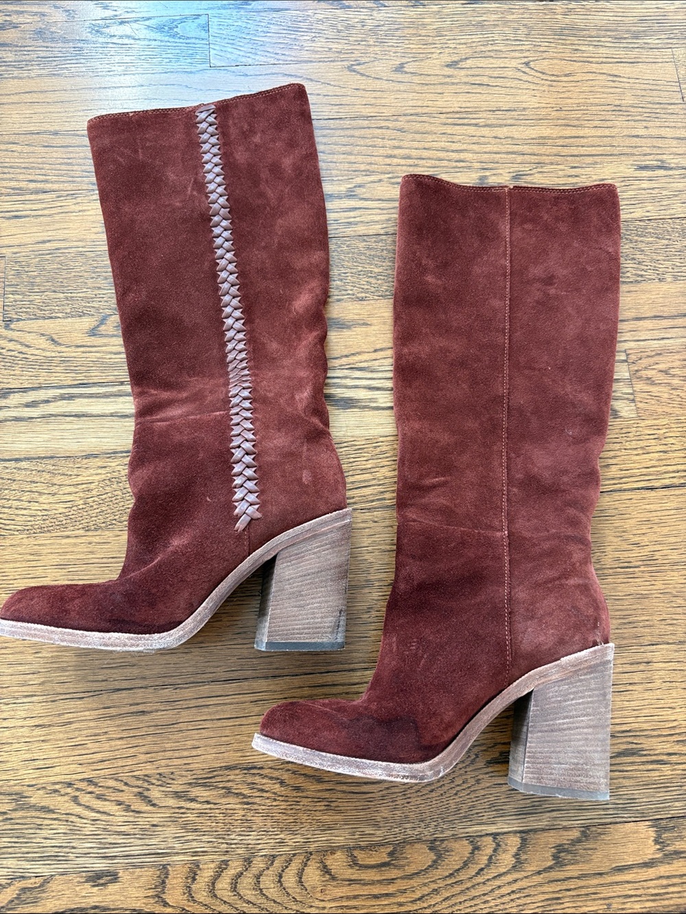 UGG Women’s Tall Suede Block Heel Boots - Burgundy, 6.5